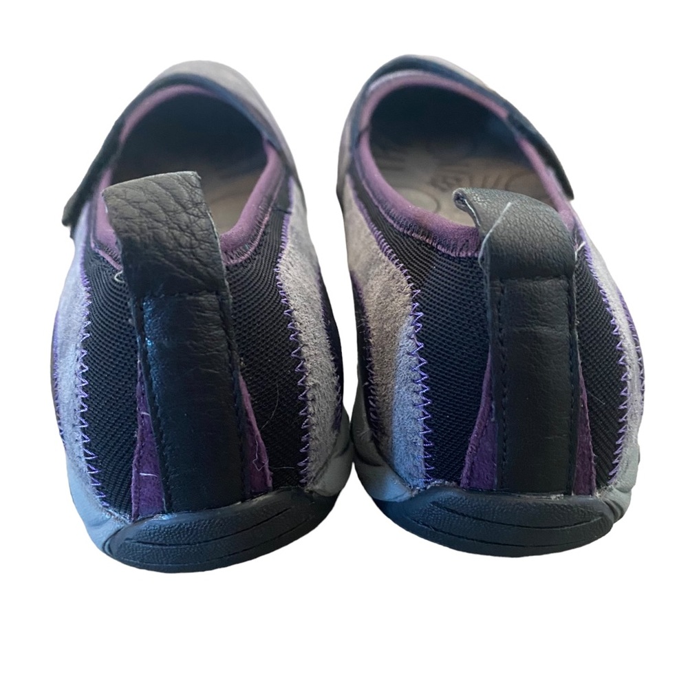 Hush Puppies Grey Suede, Purple and Black Leather Slip On with Velcro Strap 9.5 - Picture 11 of 13